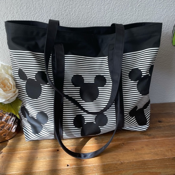 Disney Parks Disney shoulder bag - Picture 2 of 7